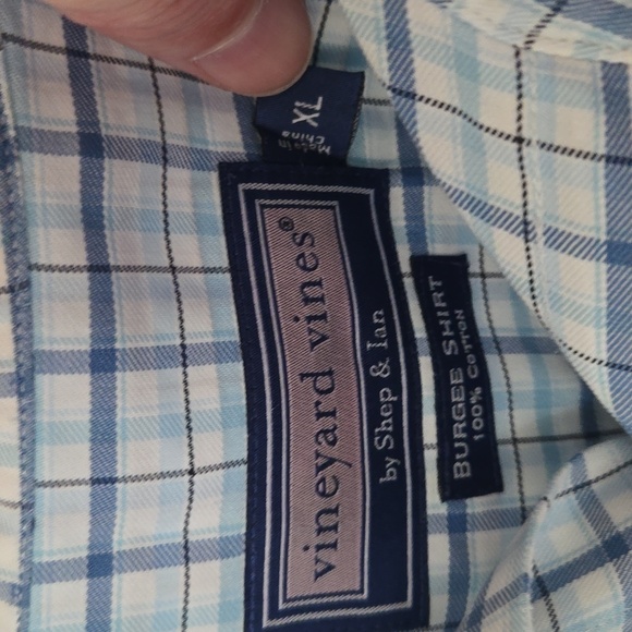 Vineyard Vines long sleeve shirt - Picture 6 of 8